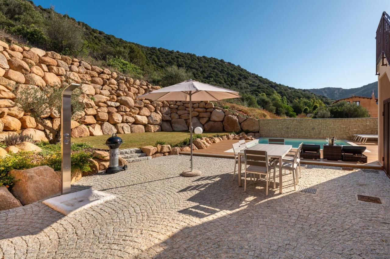 Villa Sa Rocca Junior & Suite Chia Dış mekan fotoğraf