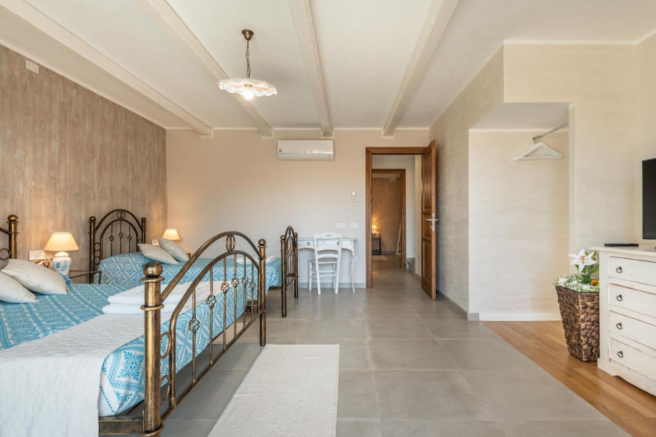 Villa Sa Rocca Junior & Suite Chia Dış mekan fotoğraf